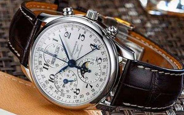 浪琴手表進(jìn)水怎么處理（圖）
