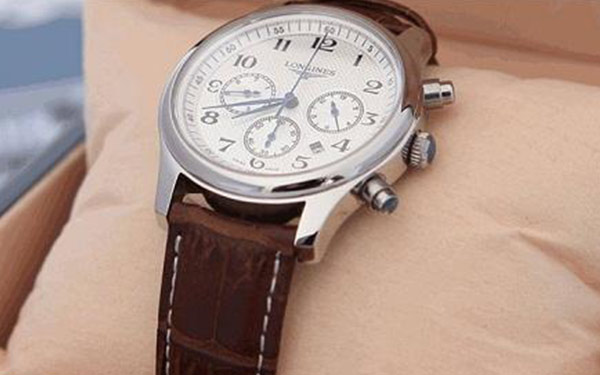 浪琴手表的保養(yǎng)費用及周期(廣州浪琴保養(yǎng)中心)（圖）